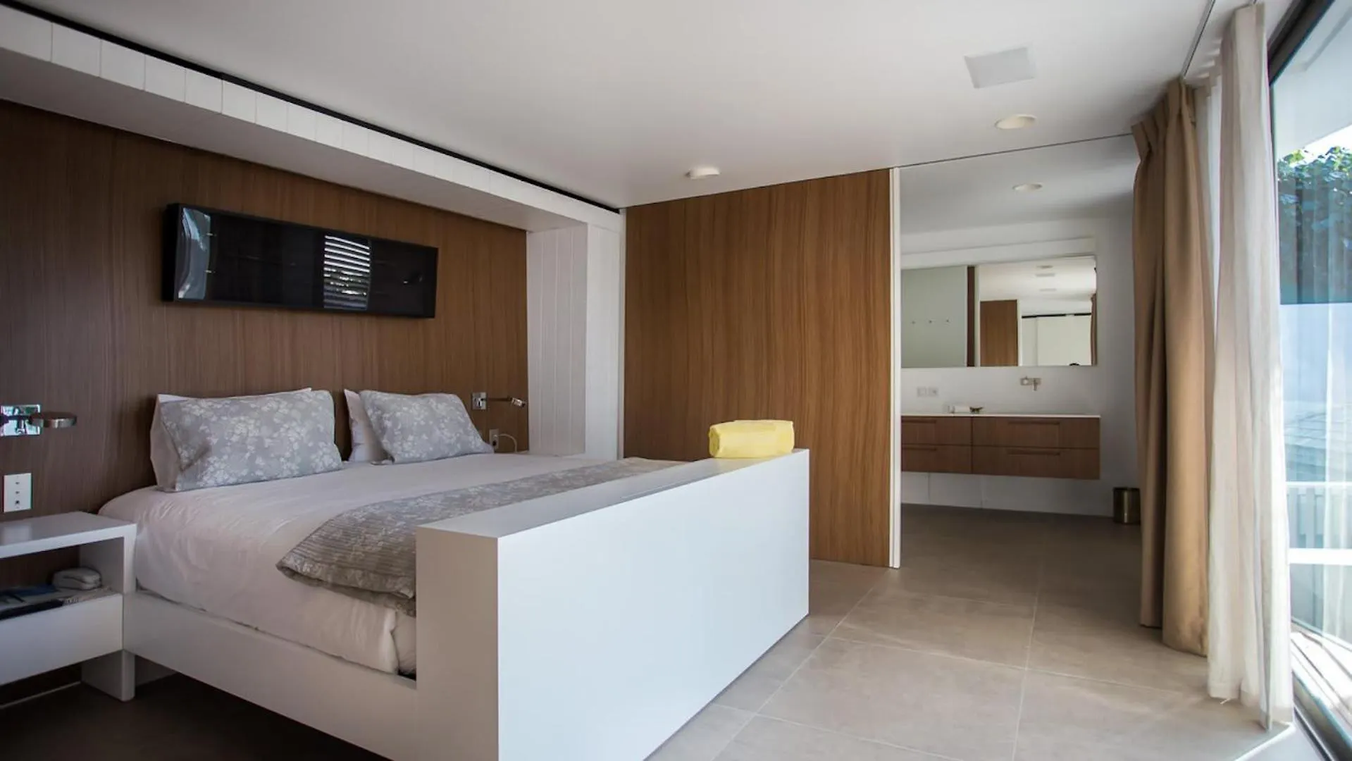 True Haven Villa of Peace and Luxury Gustavia 0*,